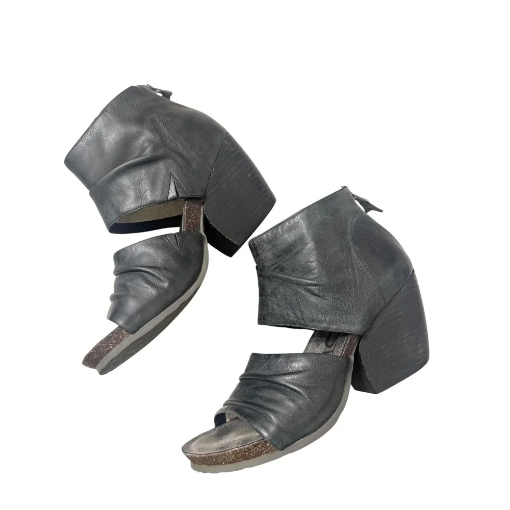 OTBT Patchouli Heeled Sandals‎ Women 9M Black Excellent Leather Open Toe Cutout